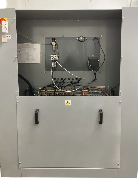 Fácil acesso à parte mecânica da máquina