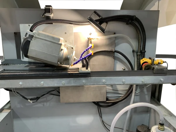 Sistema de fixaçâo da serra de fita ELITE modelo EVG 350